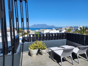 Thyme Spent Bloubergstrand